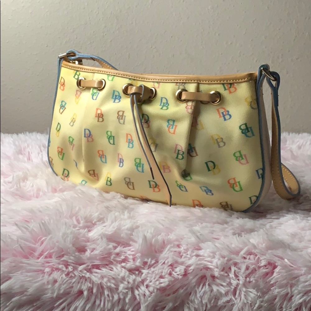 Vintage Dooney & Bourke small handbag purse
